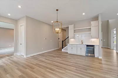 7511 Donegal Drive, Miami Township, OH 45233 - Photo 14