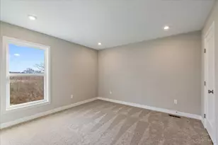 7511 Donegal Dr, Miami Township, OH 45233 - Photo 32