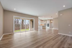 7511 Donegal Dr, Miami Township, OH 45233 - Photo 18