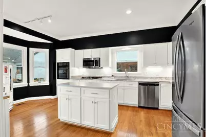 3007 Paxton Knoll Lane, Cincinnati, OH 45208 - Photo 6