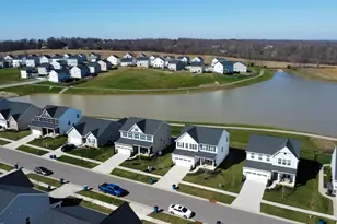 5783 Classicway Blvd, Hamilton Township, OH 45152 - Photo 2