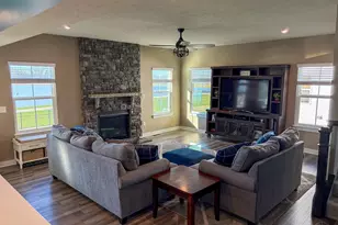 5783 Classicway Blvd, Hamilton Township, OH 45152 - Photo 4