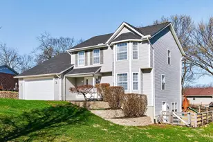 22575 Soapstone Dr, Lawrenceburg, IN 47025 - Photo 2