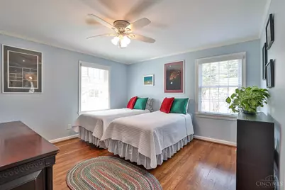 7708 Ahwenasa Lane, Indian Hill, OH 45243 - Photo 32