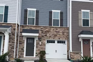 42 Wentworth Ln, Cincinnati, OH 45236 - Photo 1