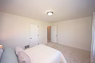 11911 Pippin Rd, Colerain Township, OH 45231 - Photo 16