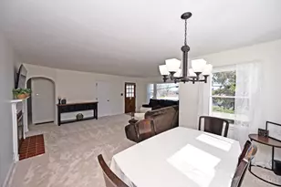 11911 Pippin Rd, Colerain Township, OH 45231 - Photo 10