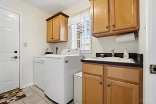 2633 Vienna Estates Dr, Miami Township, OH 45459 - Photo 40