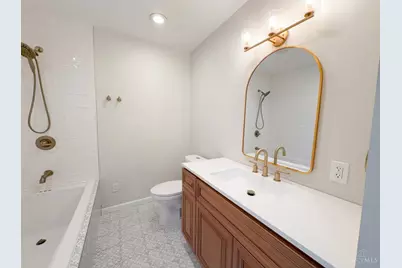 155 Bonham Road, Wyoming, OH 45215 - Photo 18