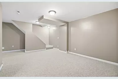 364 Mollie Drive, Hamilton, OH 45013 - Photo 10