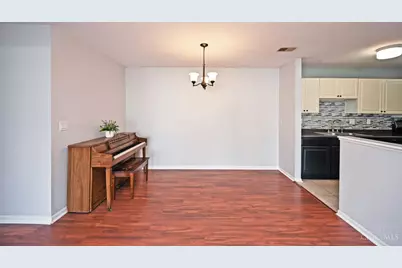 130 Carrington Lane #101, Loveland, OH 45140 - Photo 6