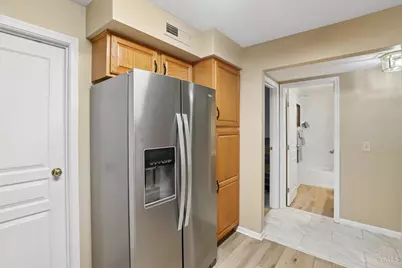 1200 Cobblestone Court #103, Miami Township, OH 45150 - Photo 12