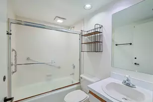 14 Spring Knoll Dr, Mariemont, OH 45227 - Photo 30