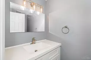 11807 Vauk Valley Ln, Symmes Township, OH 45249 - Photo 12