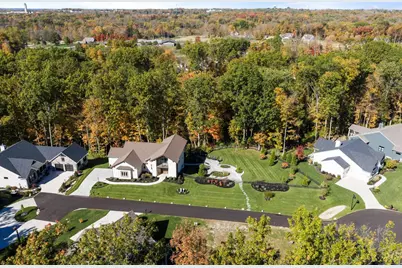 960 Oak Ridge Lane, Union Township, OH 45152 - Photo 2