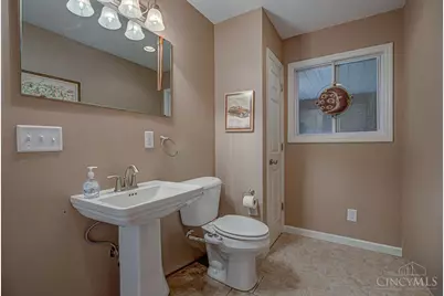 7591 Brookville Road, Oxford Township, OH 45056 - Photo 22