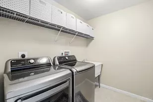 7818 Derbyshire Ct, Liberty Township, OH 45044 - Photo 54