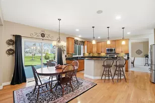 7818 Derbyshire Ct, Liberty Township, OH 45044 - Photo 8