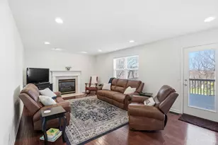 6927 Berry Blossom Ct, Liberty Township, OH 45011 - Photo 8