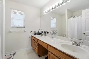 6927 Berry Blossom Ct, Liberty Township, OH 45011 - Photo 34