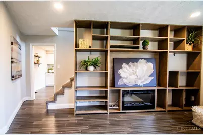 1904 Hunt Road, Reading, OH 45215 - Photo 6