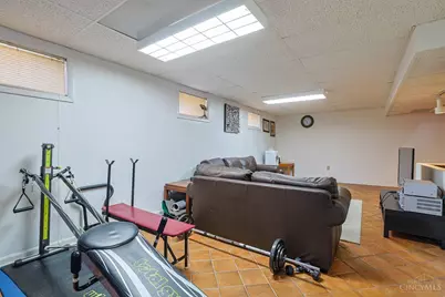 9441 Wyoming Point Place, Springfield Township, OH 45231 - Photo 46