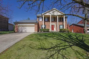 9441 Wyoming Point Pl, Springfield Township, OH 45231 - Photo 1