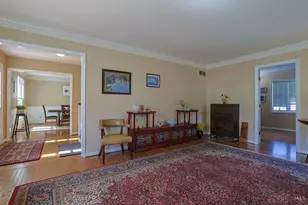 9441 Wyoming Point Pl, Springfield Township, OH 45231 - Photo 8