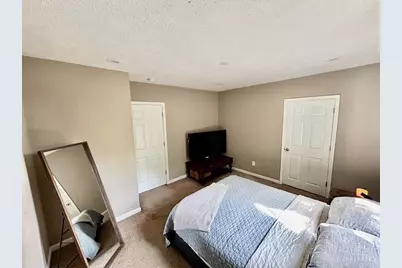 6001 Bramble Avenue, Cincinnati, OH 45227 - Photo 24