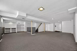 8674 Hollyhock Dr, Springfield Township, OH 45231 - Photo 52