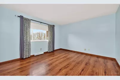 8674 Hollyhock Drive, Springfield Township, OH 45231 - Photo 34