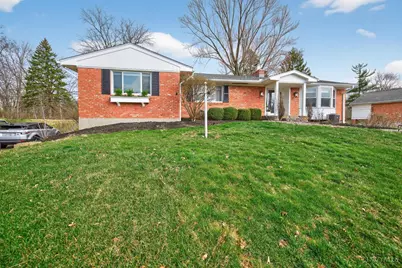 8674 Hollyhock Drive, Springfield Township, OH 45231 - Photo 2