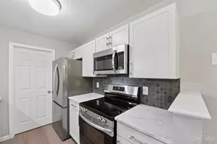 7313 Chatham Ct, West Chester, OH 45069 - Photo 12