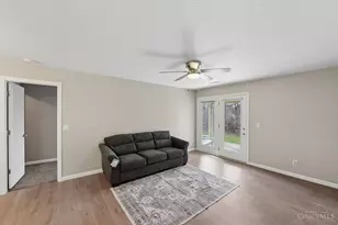 7313 Chatham Ct, West Chester, OH 45069 - Photo 4