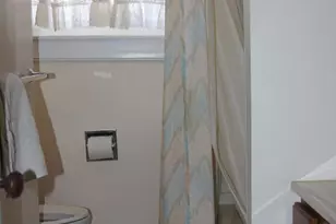 2373 Stratford Ave, Cincinnati, OH 45219 - Photo 8