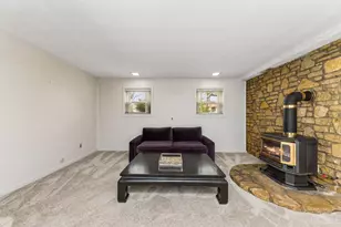 1407 Graymont Ct, Springfield Township, OH 45240 - Photo 36