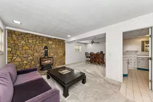 1407 Graymont Ct, Springfield Township, OH 45240 - Photo 38