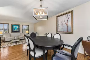 1407 Graymont Ct, Springfield Township, OH 45240 - Photo 8