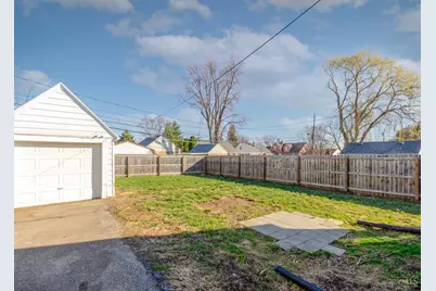 4037 Corinth Boulevard, Dayton, OH 45410 - Photo 24
