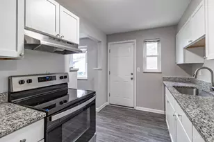 877 Oakfield Ave, Cincinnati, OH 45224 - Photo 10