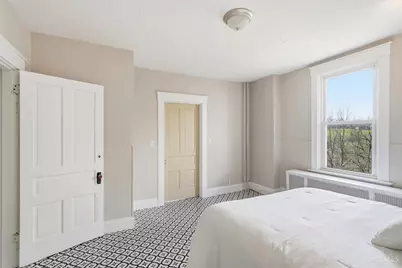 4235 Vine Street, Cincinnati, OH 45217 - Photo 28