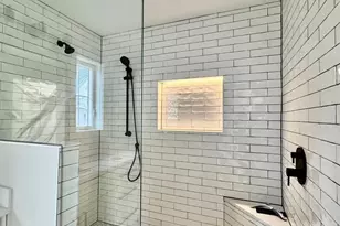 2523 Ridgeland Pl, Cincinnati, OH 45212 - Photo 10