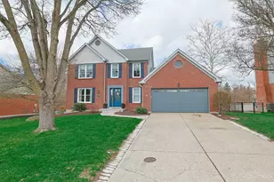 8096 Pineterrace Dr, Anderson Township, OH 45255 - Photo 2