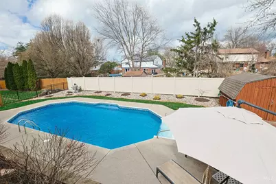 8096 Pineterrace Drive, Anderson Township, OH 45255 - Photo 48