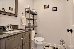 1650 Philomena Ave, Cincinnati, OH 45223 - Photo 12