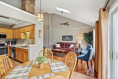 4202 E Village Drive, Mason, OH 45040 - Photo 12