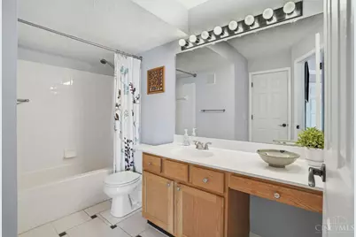 4202 E Village Drive, Mason, OH 45040 - Photo 24