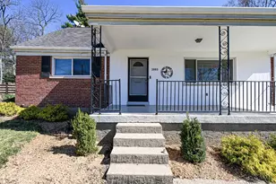 3866 Springoak Dr, Green Township, OH 45248 - Photo 2