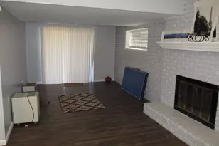 3578 Fieldcrest Dr, Cincinnati, OH 45211 - Photo 8