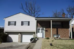 3578 Fieldcrest Dr, Cincinnati, OH 45211 - Photo 1